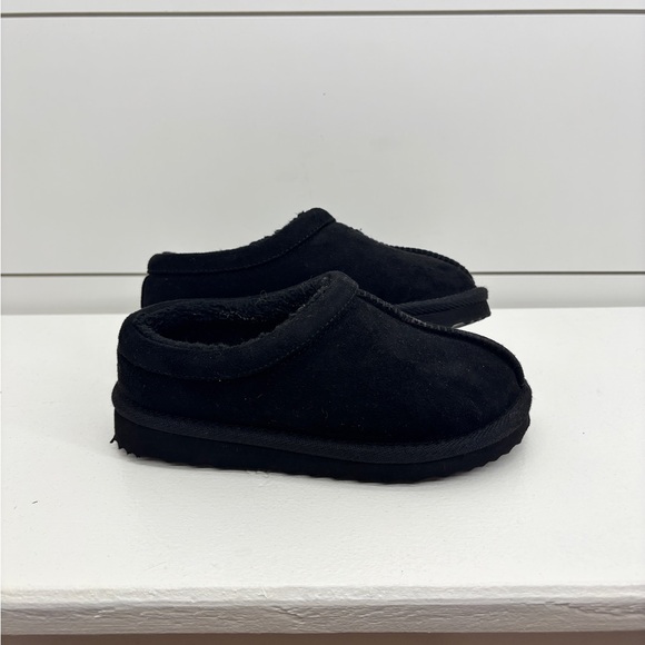 Target Slip Ons - Picture 1 of 5